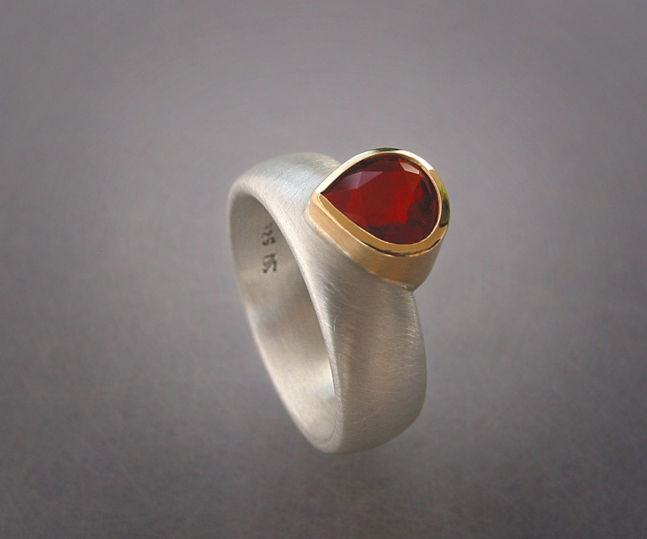 Ring Doris Schmidt